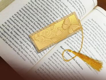 Vintage Gold-Plated Bookmark